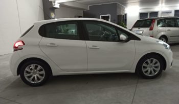 Peugeot 208 pieno