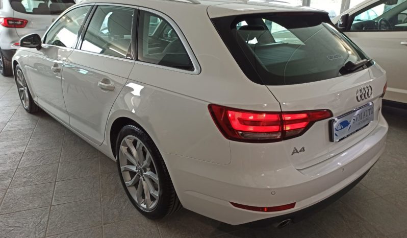 AUDI A4 Avant S-Tronic 2018 80.000 km pieno