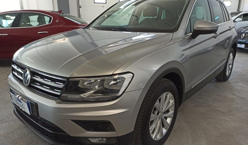 VOLKSWAGEN Tiguan 2.0 150 2018 90000KM pieno