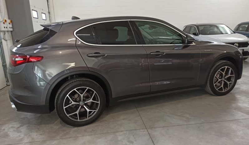 ALFA ROMEO STELVIO 2143cc 209cv (154KW) Allestimento Q4 pieno