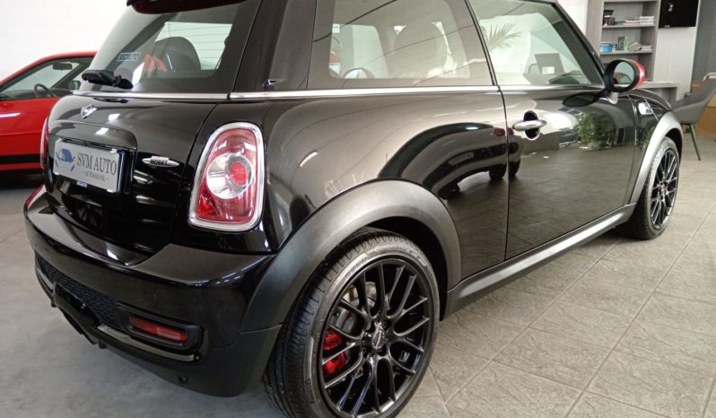 MINI JOHN COOPER WORKS 1598cc 211cv (155KW) pieno