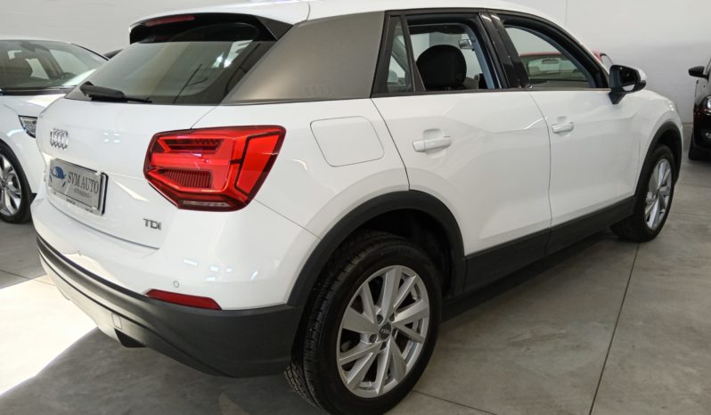 AUDI Q2 1.6 TDi 115cv (85KW) 2018 da vetrina pieno