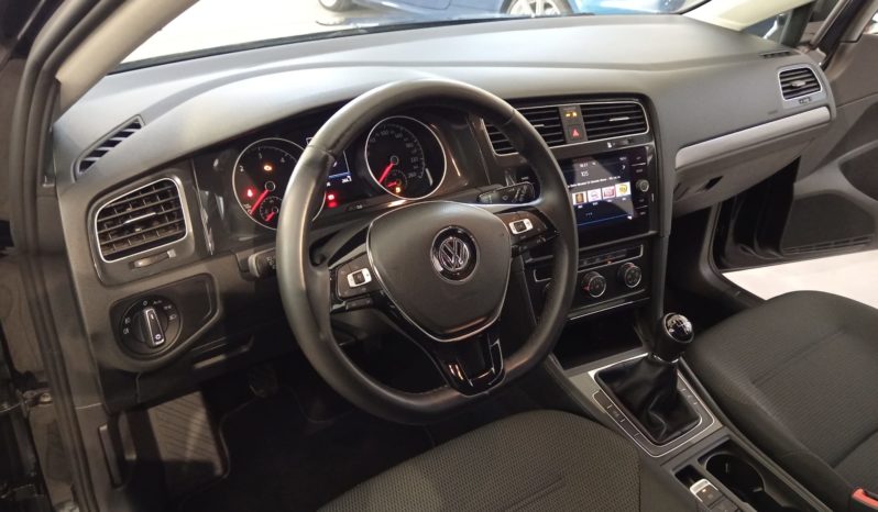 VOLKSWAGEN Golf 1.6 TDi 116cv (85KW) 2019 pieno