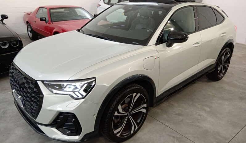 Audi Q3 45 Sportback tfsi Plug-in S line 245cv FULL OPTIONAL pieno
