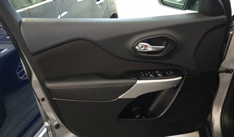 Jeep Nuova Cherokee 2184cc 186cv (136KW) 4X4 pieno