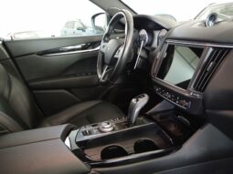 Maserati Levante MHEV 330 CV AWD GT pieno
