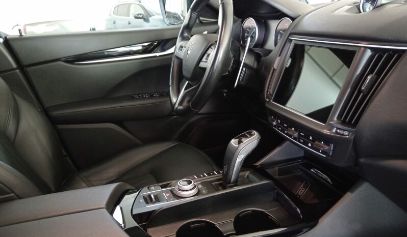 Maserati Levante MHEV 330 CV AWD GT pieno