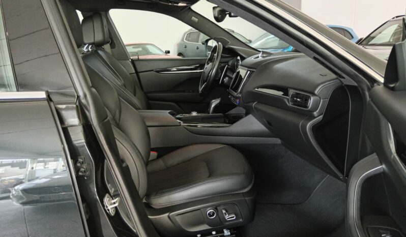 Maserati Levante MHEV 330 CV AWD GT pieno