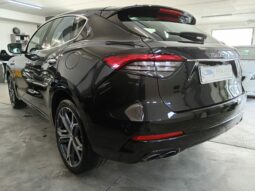 Maserati Levante MHEV 330 CV AWD GT pieno